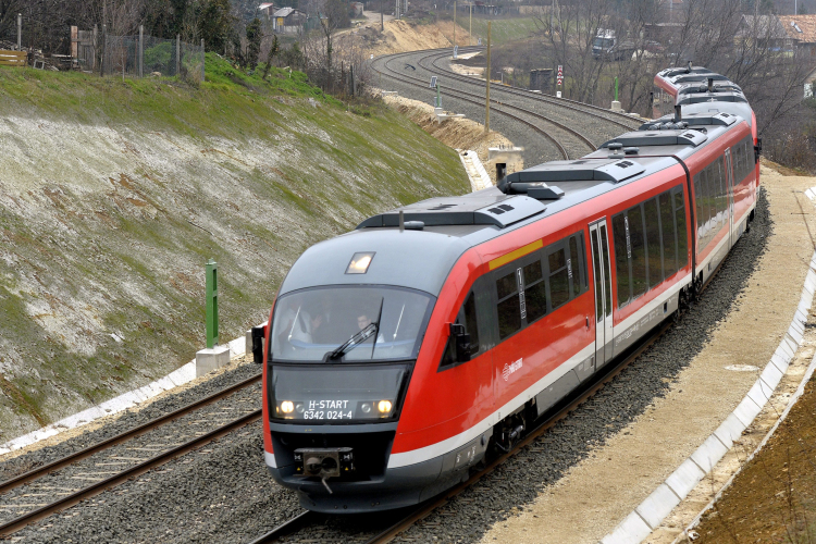 Új jegyértékesítési rendszert készít elő a MÁV-Start